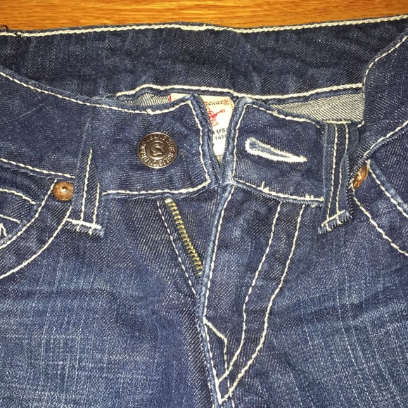 HOST PICK. Authentic True Religion jeans - Picture 7 of 7